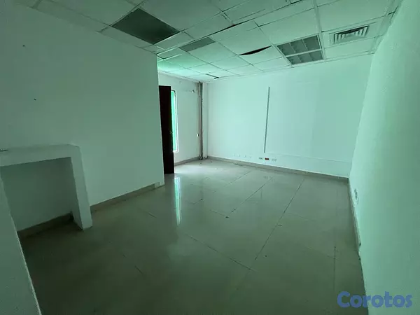 oficinas y locales comerciales - hermoso local comercial en renta  9
