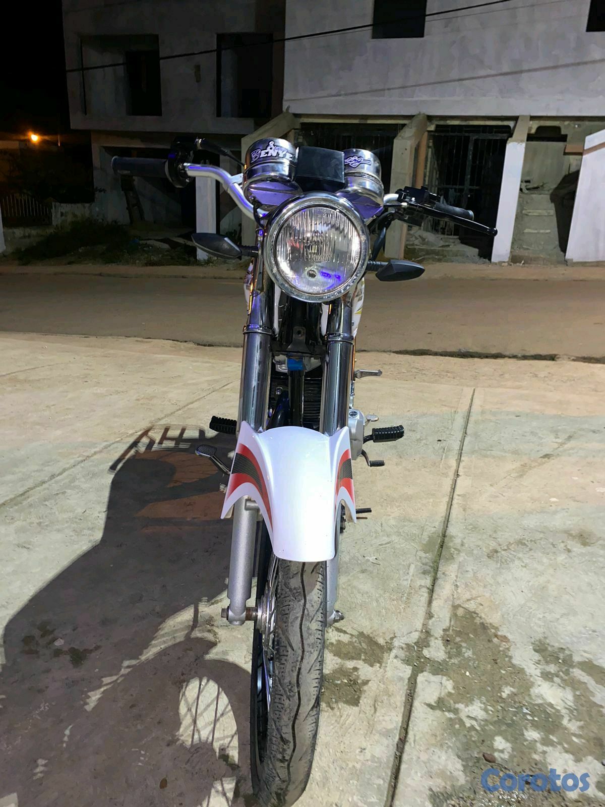 motores y pasolas - super benyer cg200cc 2