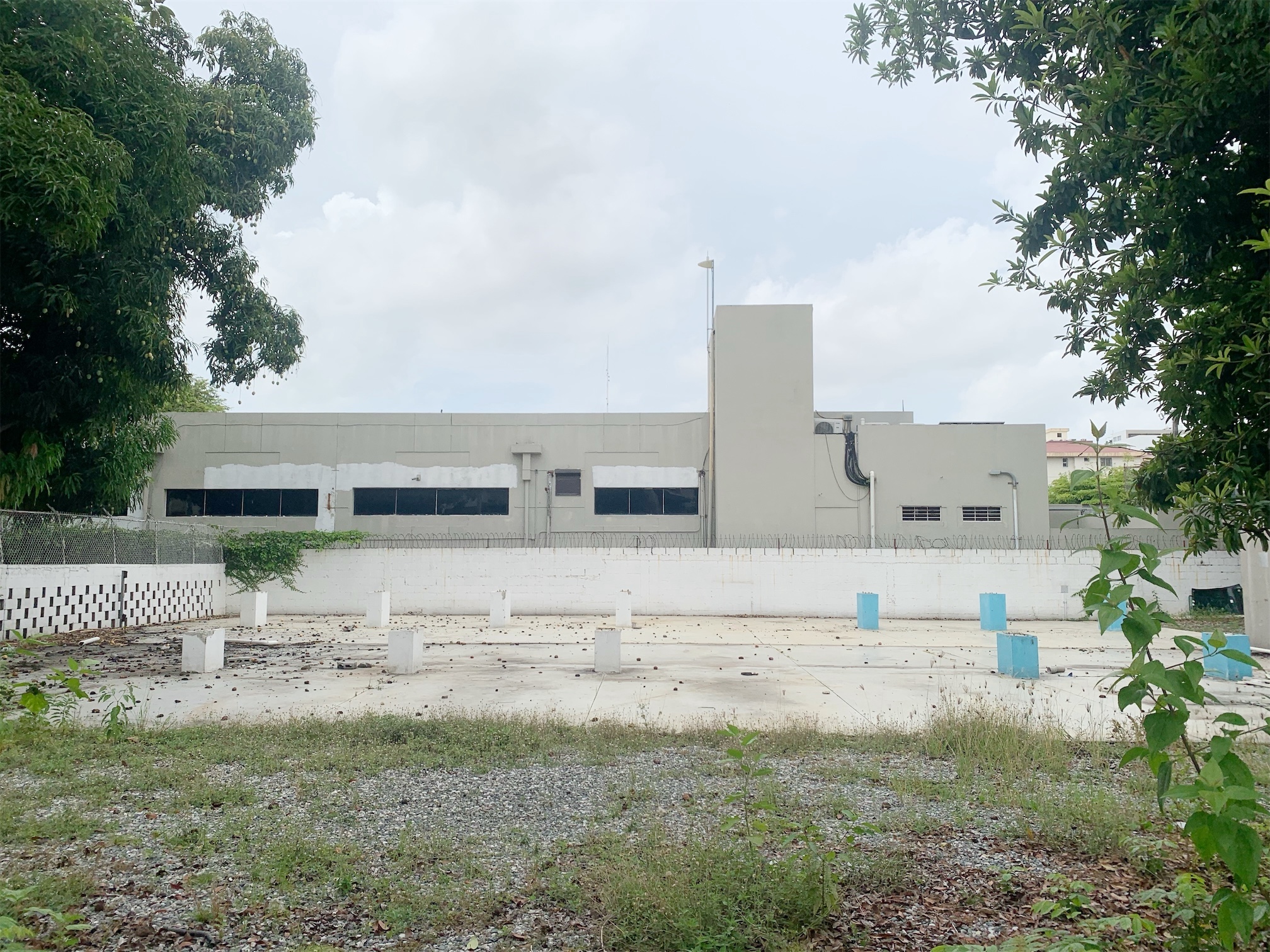 solares y terrenos - Amplio solar en venta  3