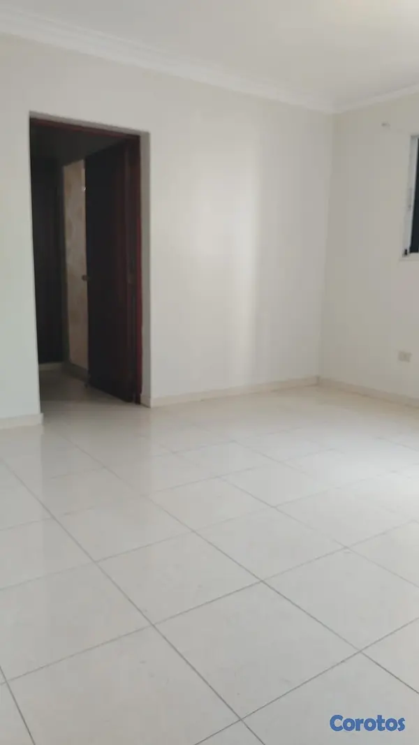 apartamentos - venta de apartamentos grande 3er piso con 2 parqueos Alma rosa 1 Santo Domingo  9