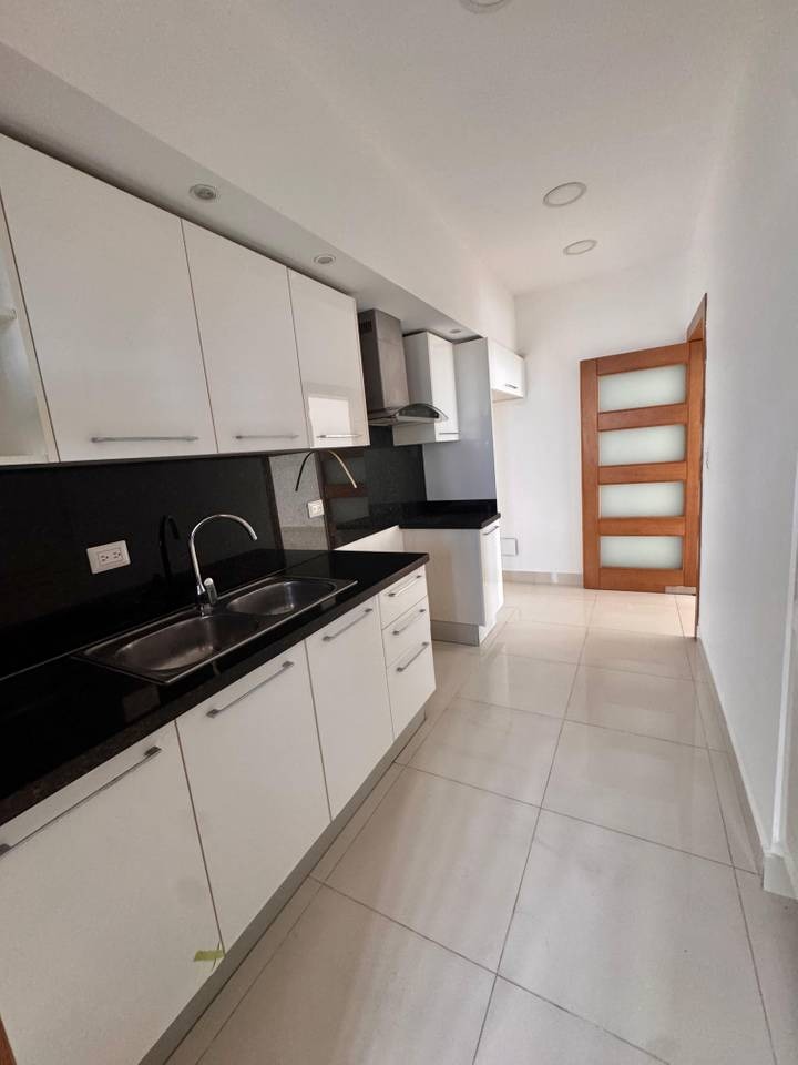 apartamentos - Ubicado en Bella Vista  Alquilo apartamento  1