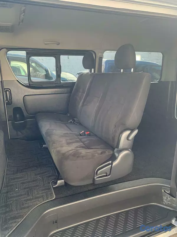 otros vehiculos - TOYOTA HIACE SUPER GL 2020 9