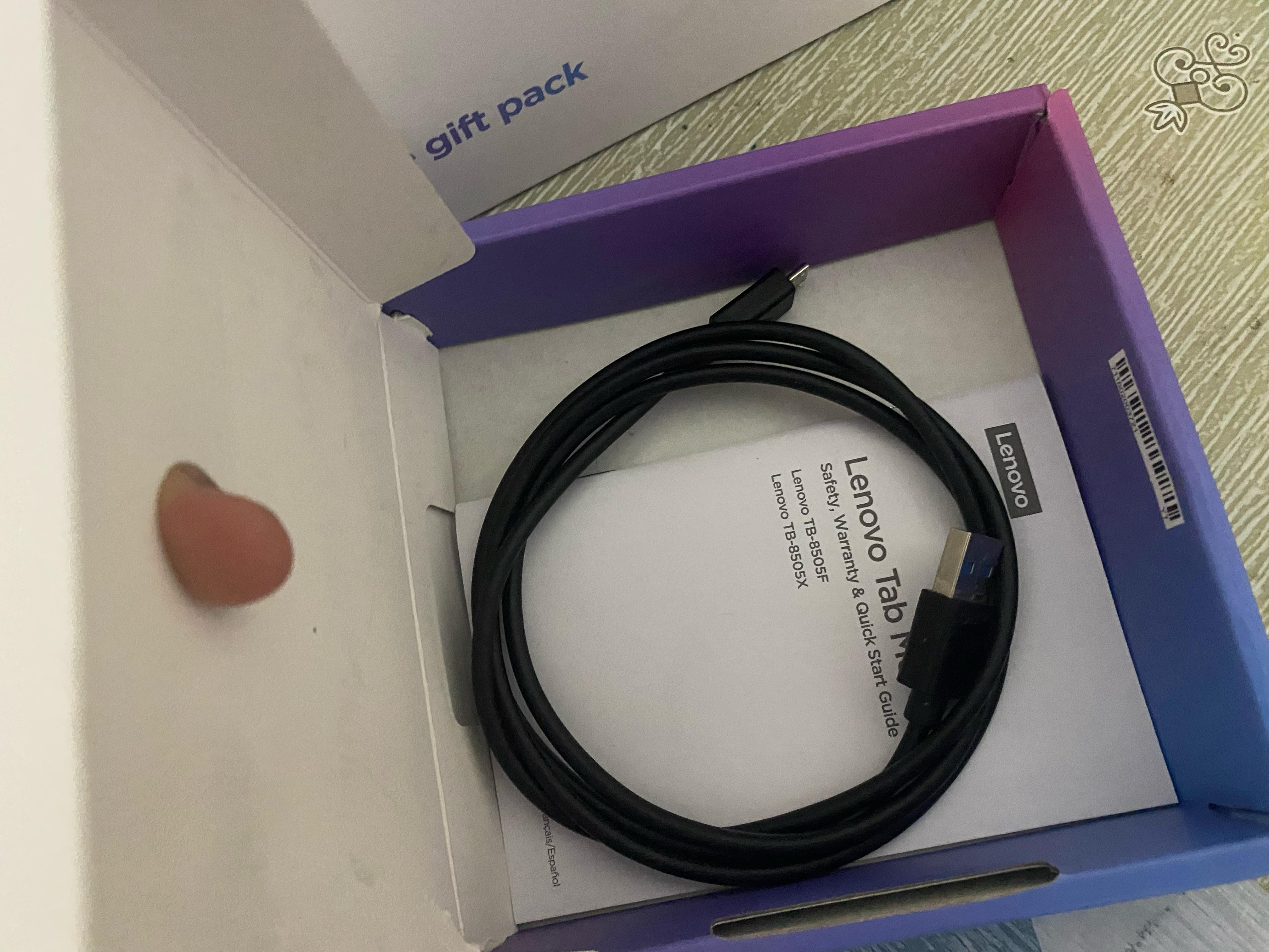 celulares y tabletas - SE VENDE TABLET LENOVO NUEVA - NEGOCIABLE 8
