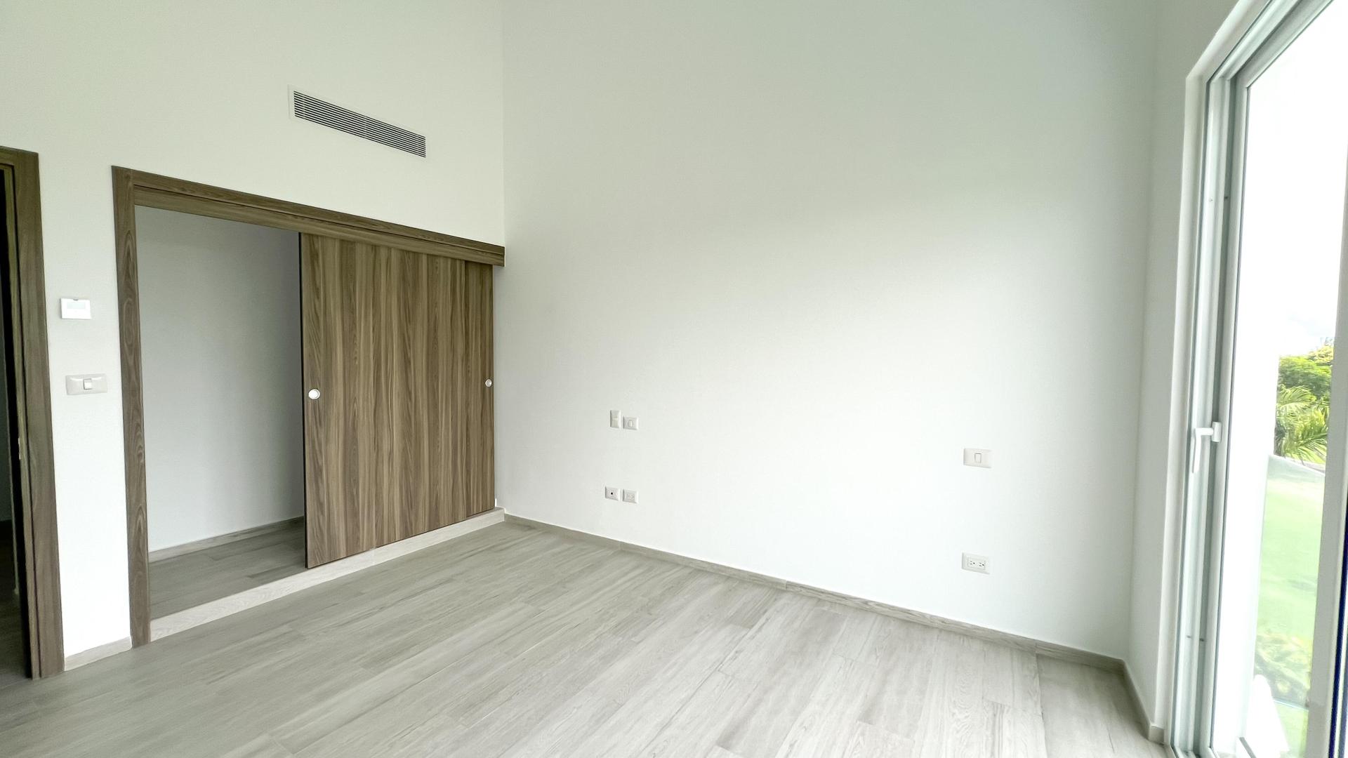 apartamentos - En venta apartamento de 2 habitaciones a pocos metros de la playa 7