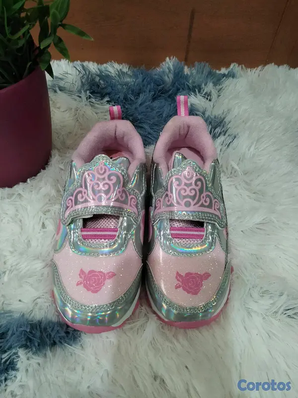 ropa y zapatos - tenis de niña nuevo de luces  2