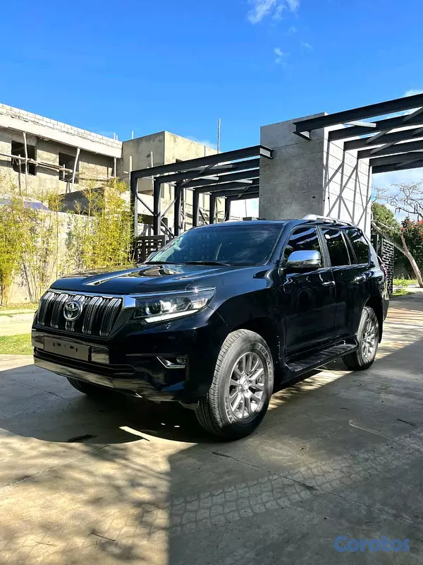 jeepetas y camionetas - Toyota land cruicer prado vxl 2018 9