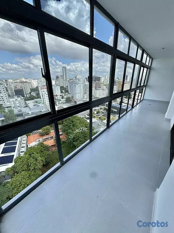 penthouses - Venta de Apartamento en Naco piso alto 9
