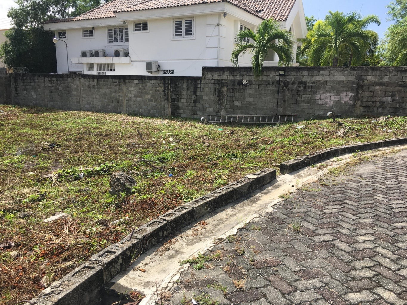 solares y terrenos - Excelente Solar VENTA de 1.058 Mts2 5