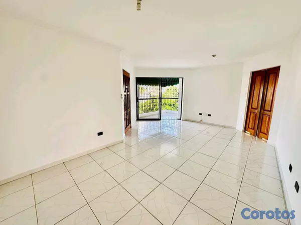apartamentos - Excelente apartamento Arroyo Hondo Viejo  2