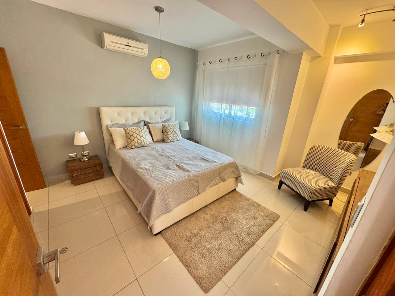 apartamentos - Alquilo apartamento amueblado en Piantini  9