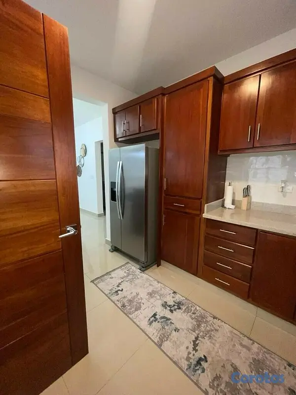 casas - Casa en Venta en la Romana. 200m2 de solar.

  4
