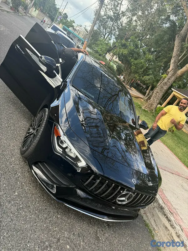 carros - Vendo Mercedes Benz CLA 250 2020 en perfectas cond 6