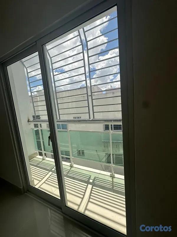 apartamentos - Alquilo Apartamento en Charles de Gaulle 3er nivel  6