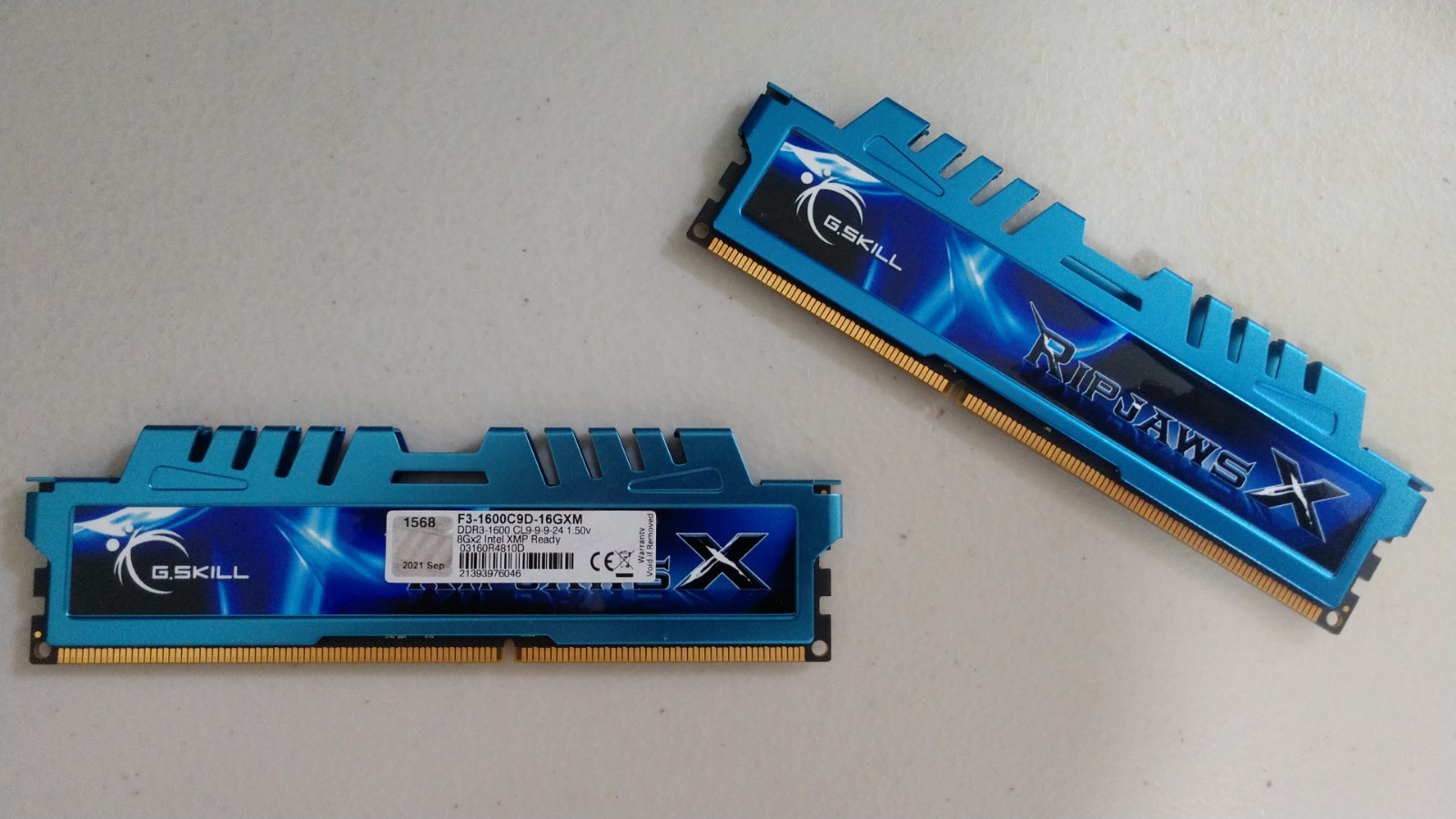 computadoras y laptops - Memorias RAM Gaming RipJaws 16GB 1600 Mhz