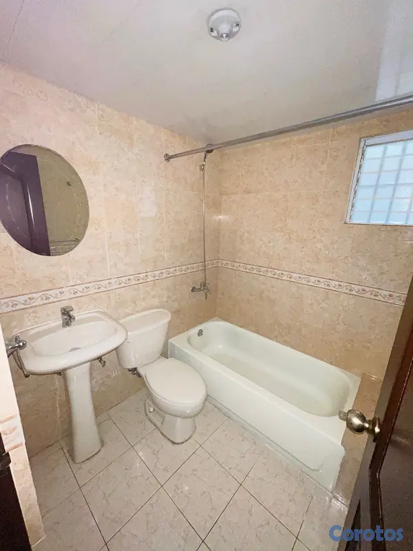 apartamentos - Apartamento en 1er nivel, próximo a la Av. Máximo Gómez, Gascue. 8