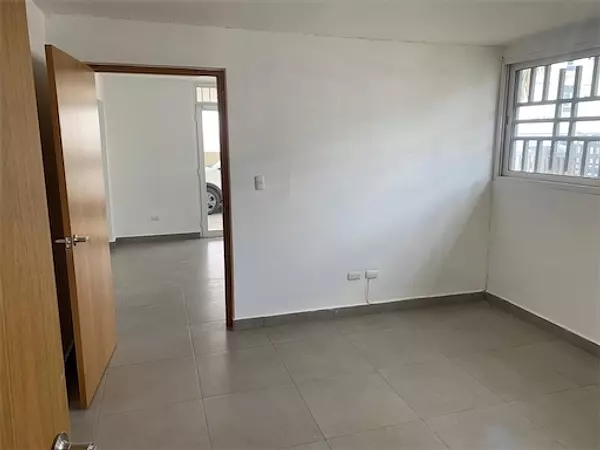 oficinas y locales comerciales - De oportunidad local de 50m en 750 usd 7