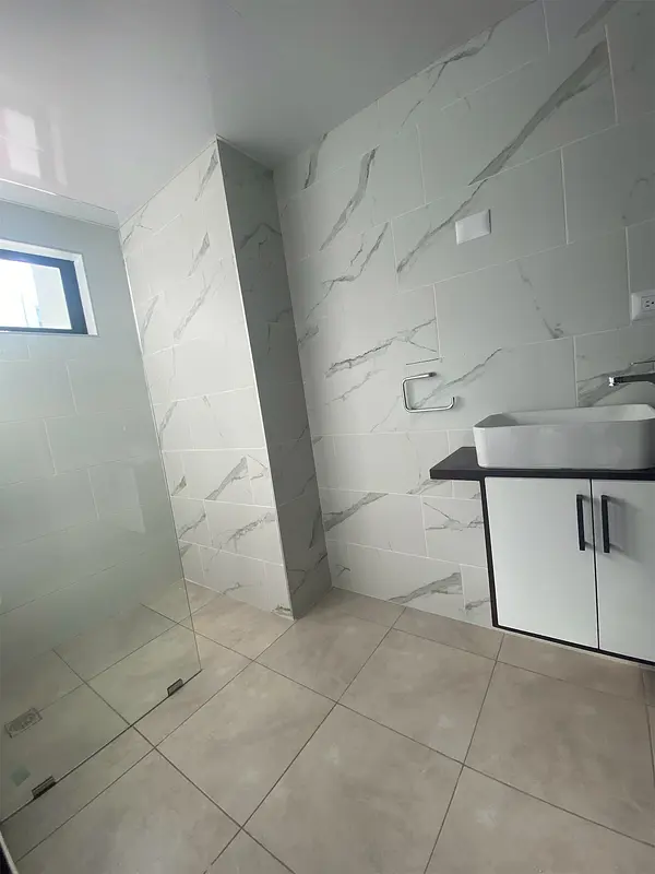 apartamentos - Apartamento de venta con área de cine en La Esmeralda  9