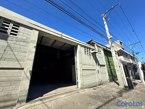 oficinas y locales comerciales - NAVE COMERCIAL 6