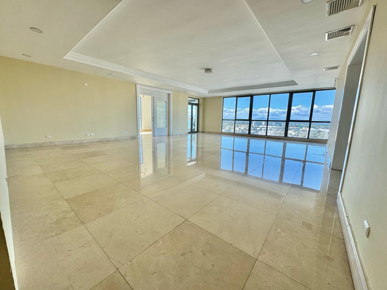 apartamentos - Apartamento en Venta SERRALLÉS USD 550,000.00 Mant