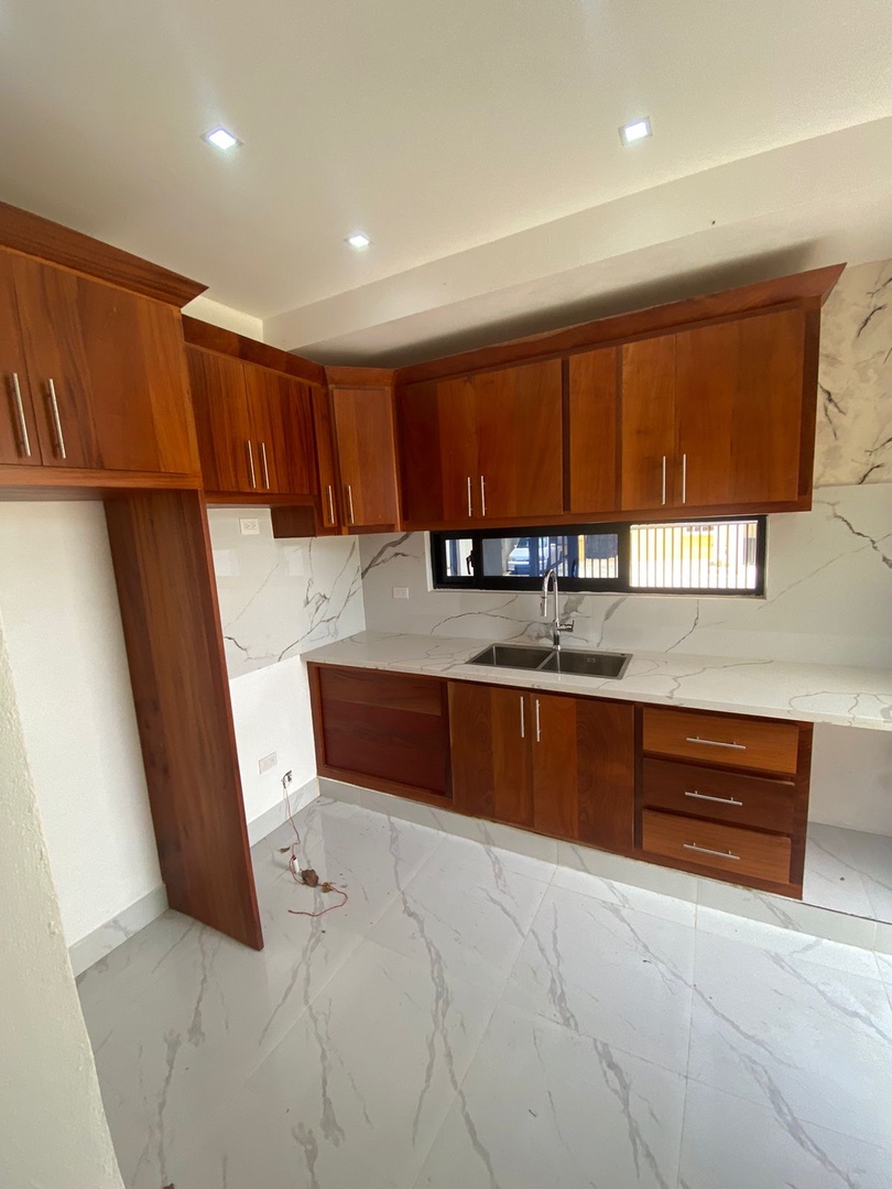 casas - CASA EN VENTA EN SANTIAGO DE LOS CABALLEROS PRÓXIMO A LA BARRANQUITA   9