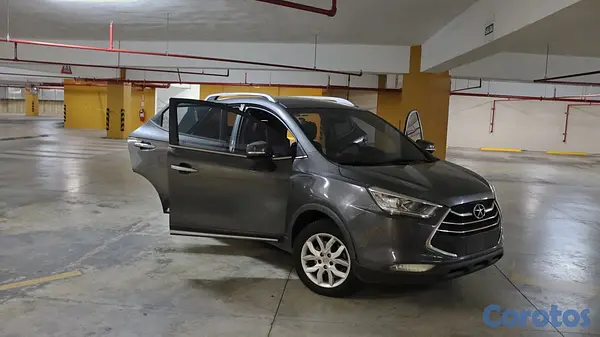 jeepetas y camionetas - 2016 Jac S3 10
