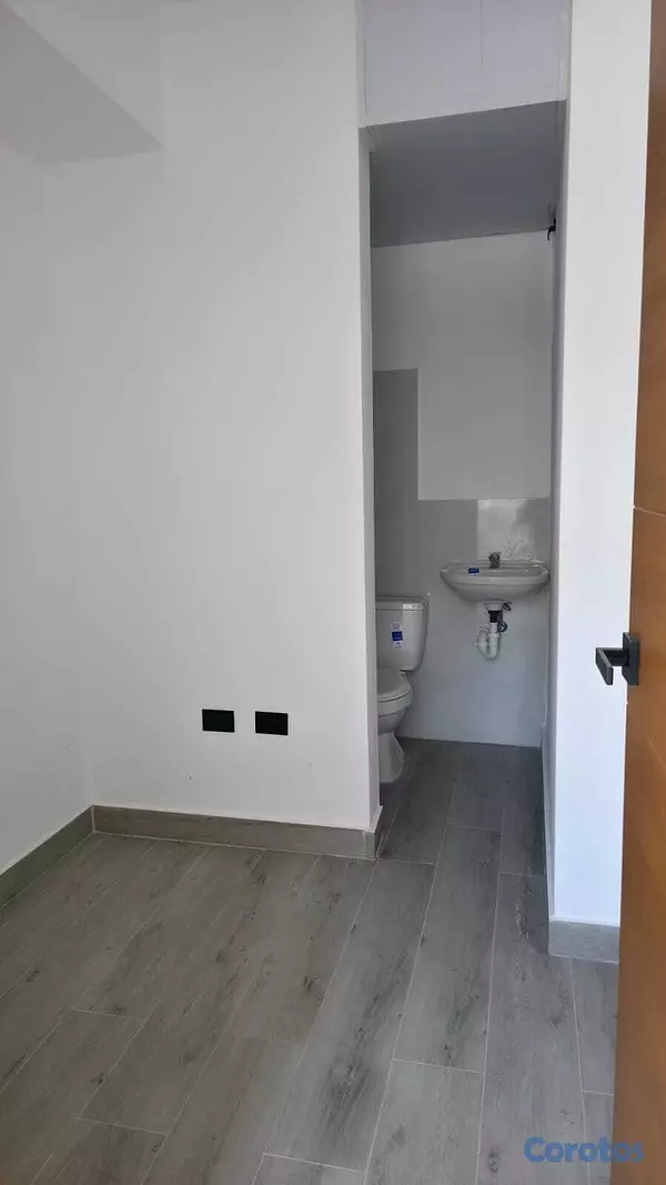 apartamentos - Urb.Real 2da con Terraza terminaciones de 1ra excelente ubicación y distribución 14