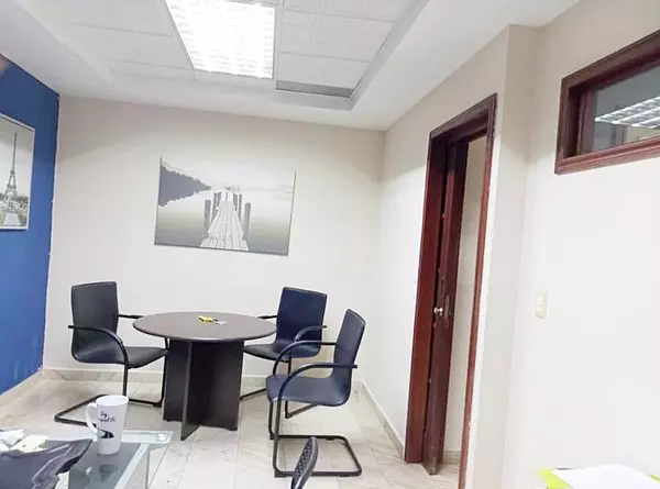 oficinas y locales comerciales - Local en venta en los Prados  2