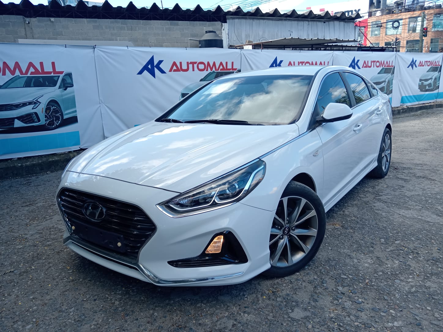 carros - HYUNDAI SONATA NEW RISE 2019 BLANCO 0