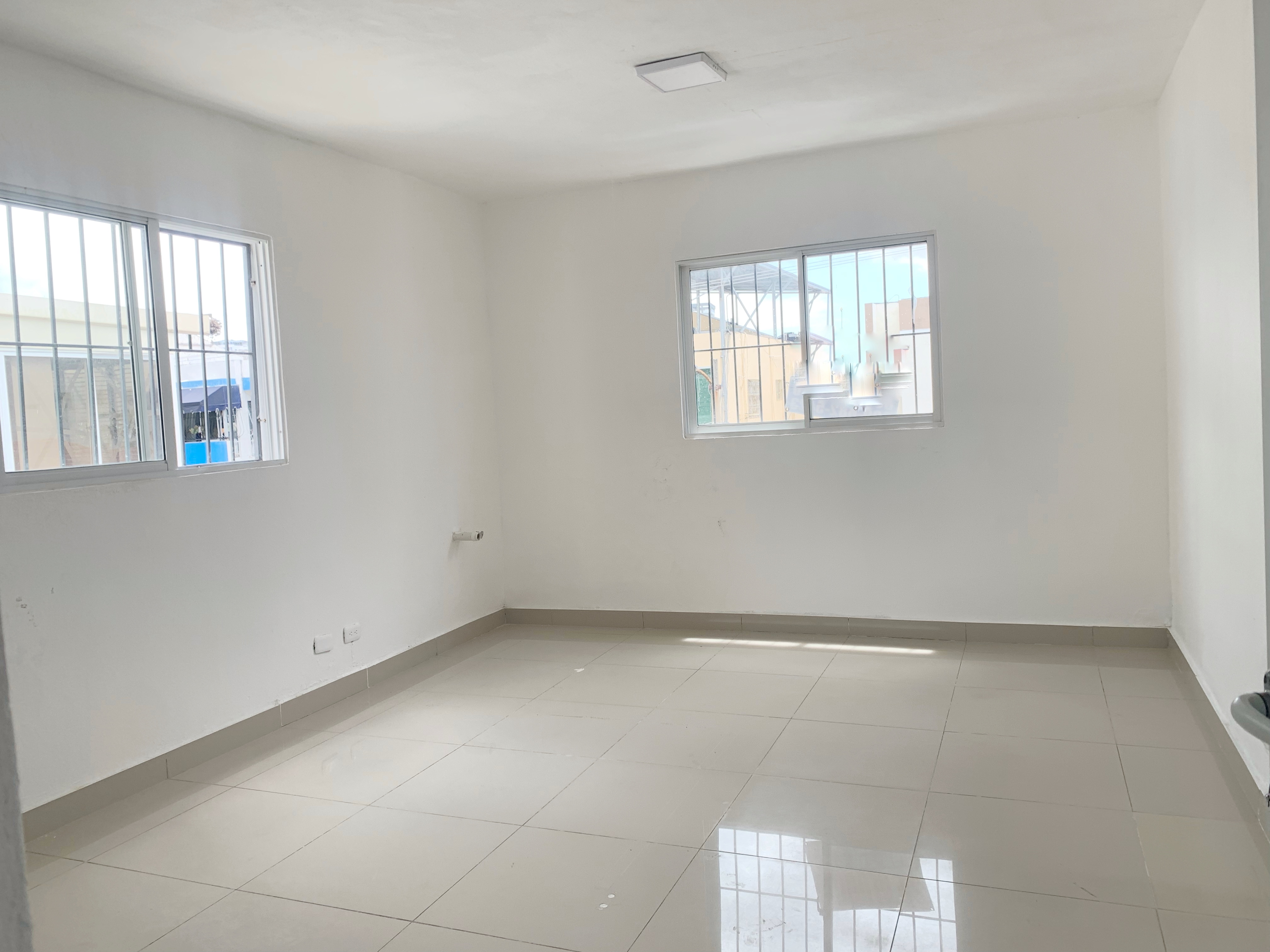 oficinas y locales comerciales - Local comercial centrico 1