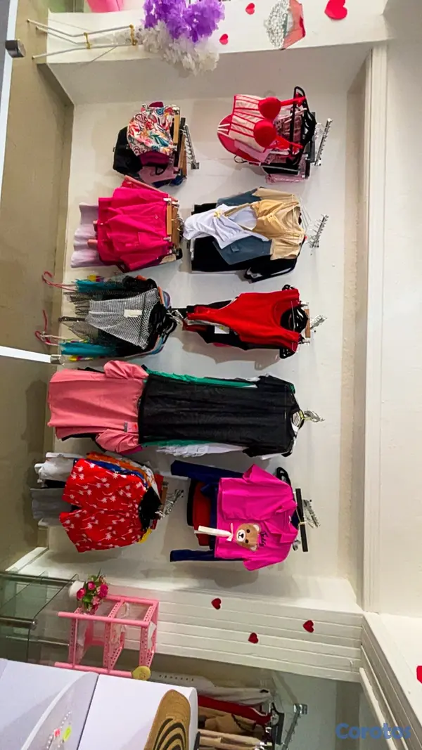 otros inmuebles - se vende todo lo de esta tienda de ropa  7