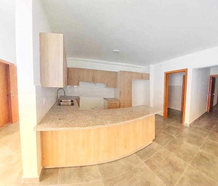 apartamentos - hermoso apartamento en zona Evaristo Morales céntrico  2