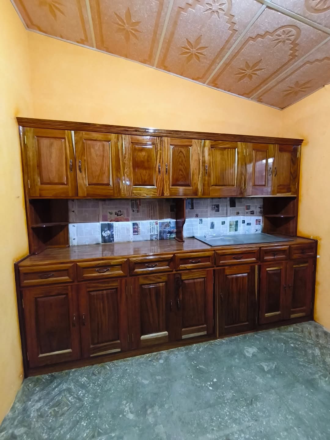 muebles y colchones - Gabinete de cocina en cedro  0