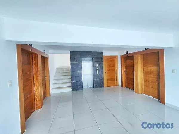 apartamentos - TORRE PISCINA Y GIMNASIO LOS RIELES GURABO SANTIAG 10