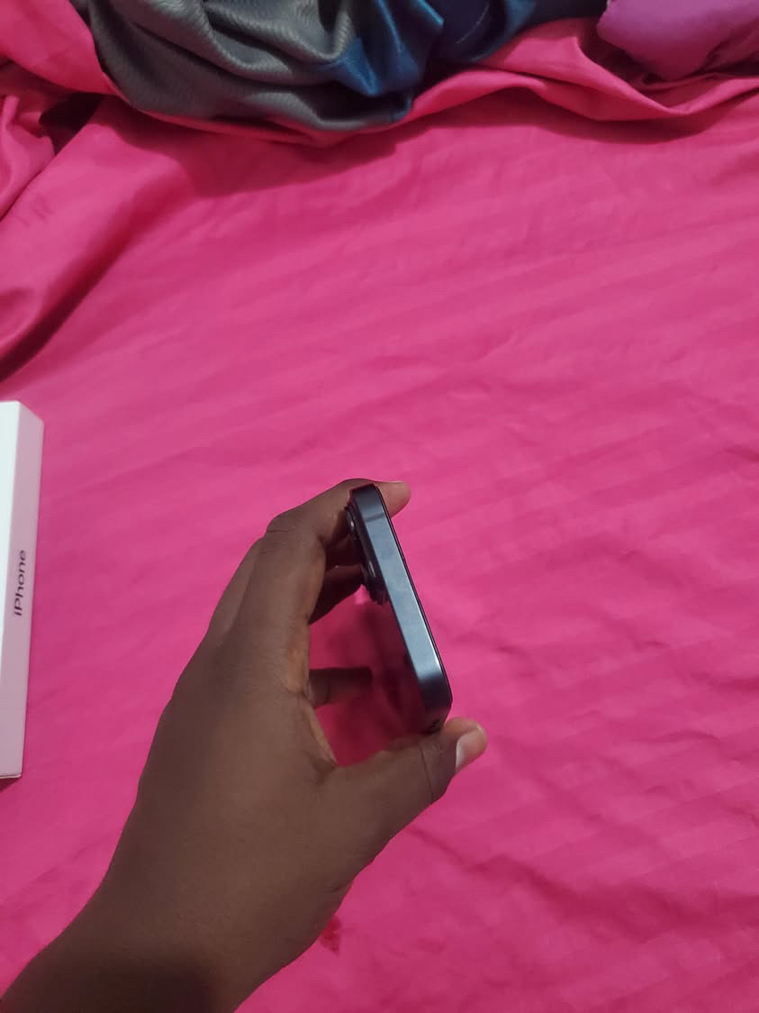 celulares y tabletas - -iPhone 14 normal 128gb turbo Sim 
 5