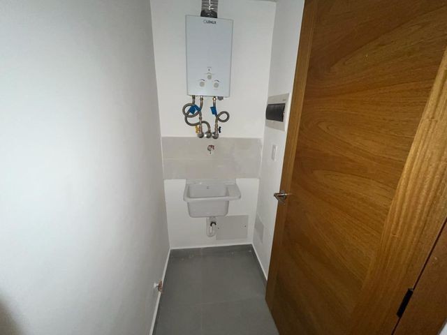apartamentos - Apartamento en venta #24-1156 piso bajo, 1 dormitorio, ascensor, parqueadero 2