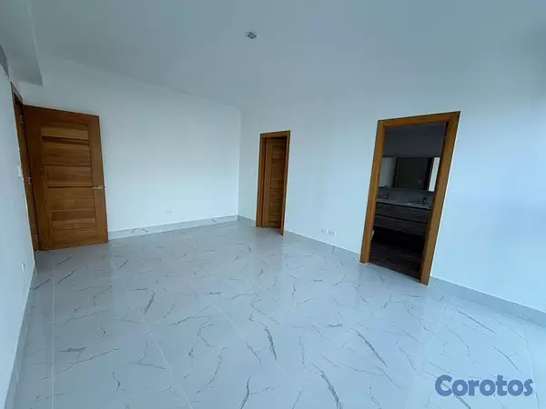 apartamentos - Apartamento en alquiler en bella vista de tres habitaciones 7