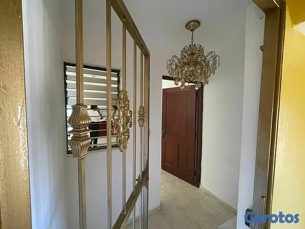 apartamentos - Apartamento en Zona Universitaria 4to Nivel sin as 5