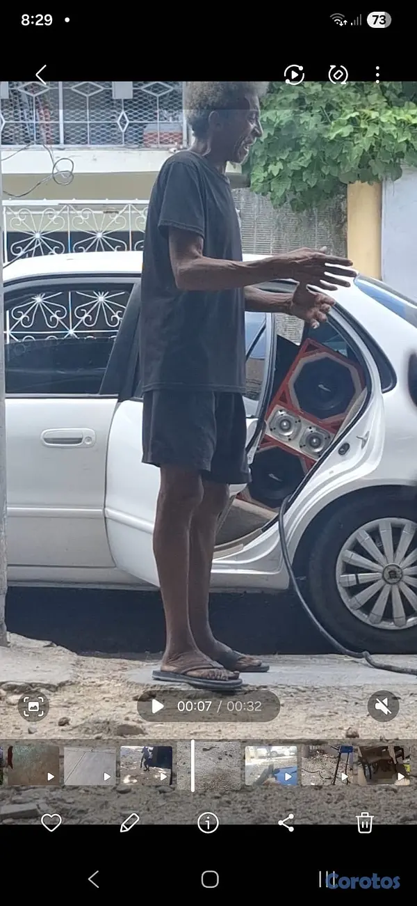carros - Toyota Corolla,  está en muy buena condiciones 5