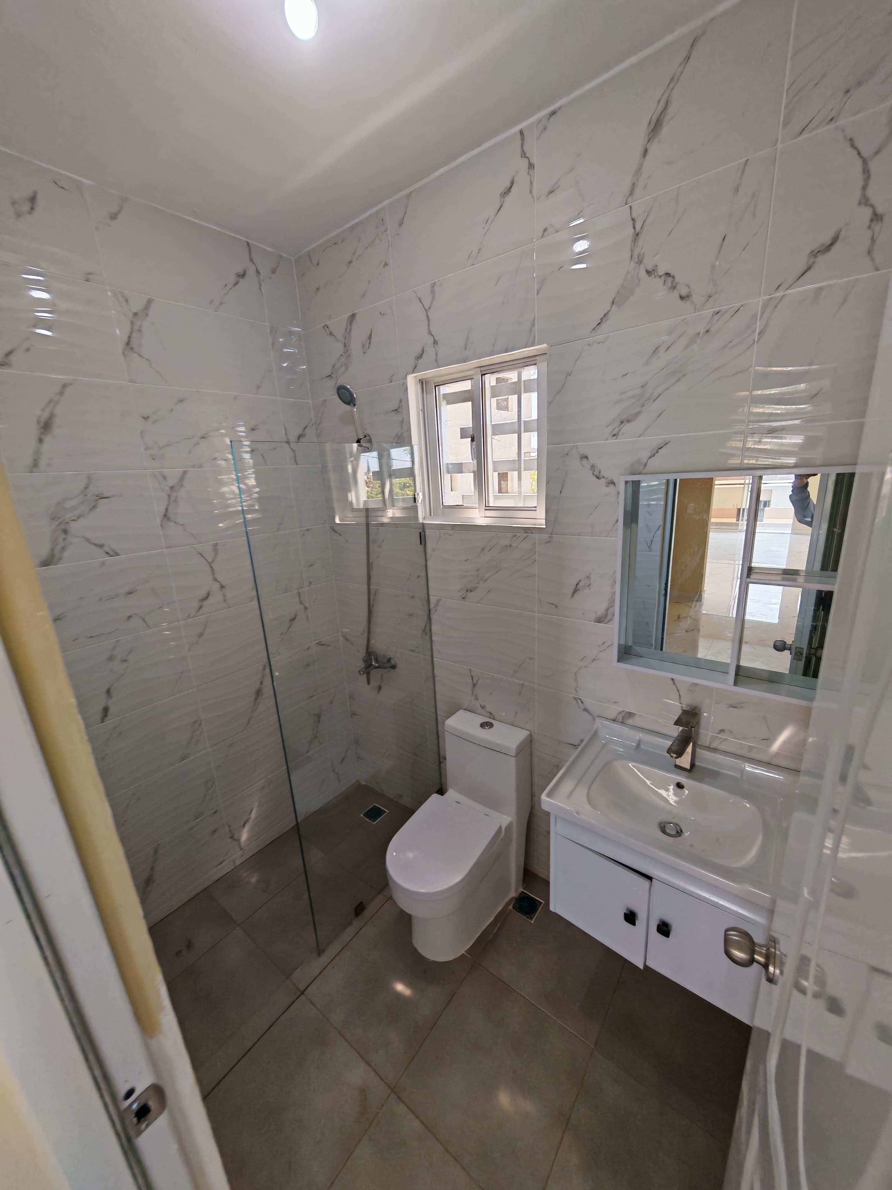 apartamentos - SE RENTA NUEVO Apartamento Amplio. 7
