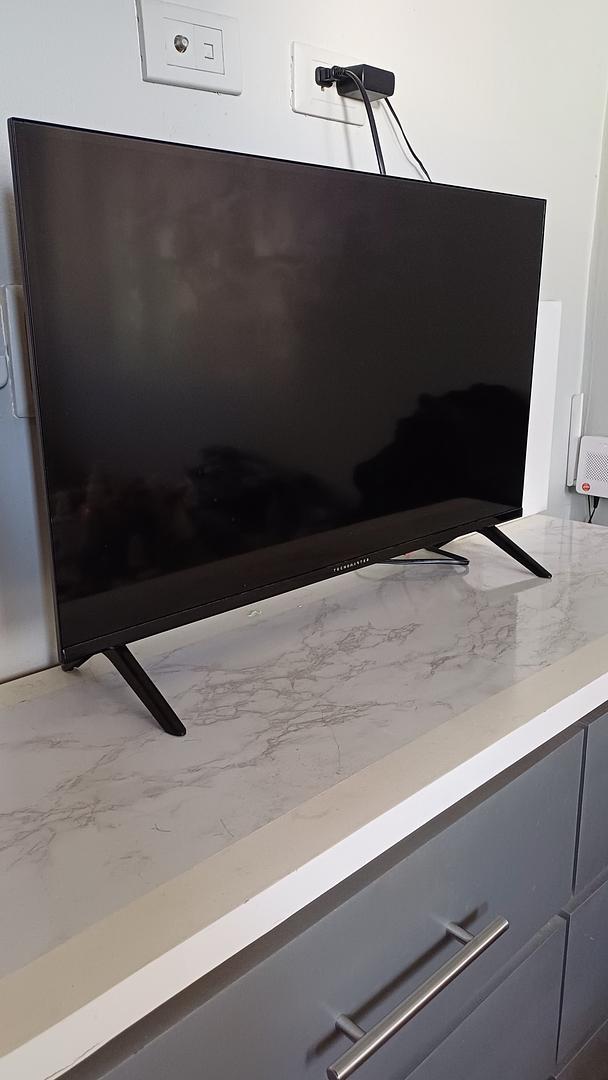 tv - Smart TV Tecnomaster 32" 0