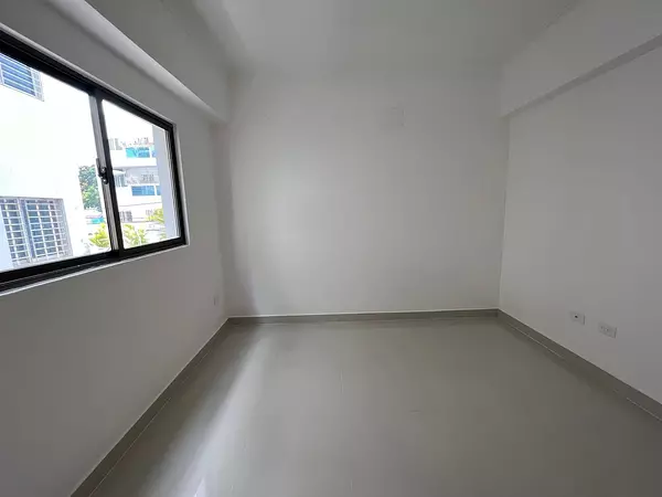 apartamentos - Vendo apartamento en los prados 

 3