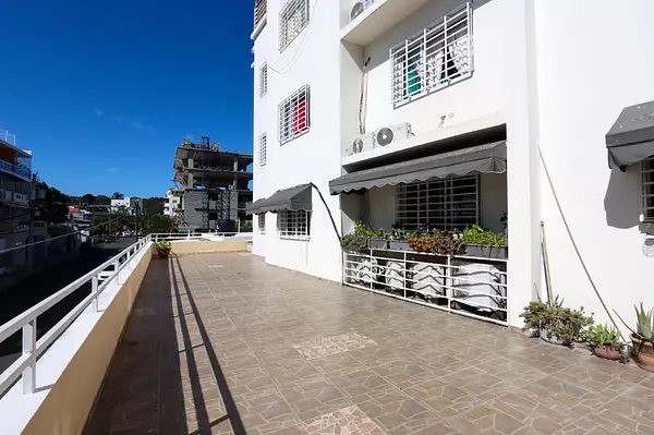 apartamentos - Vendo  apartamento en Jardines del Sur 2