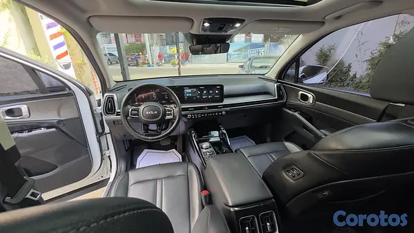 jeepetas y camionetas - Kia Sorento 2025 Limited 2