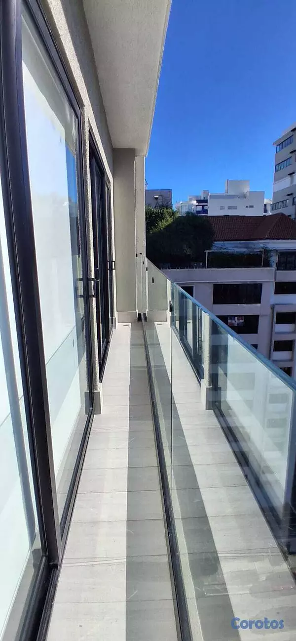 apartamentos - Apartamento nuevo en piantini Amueblado   4