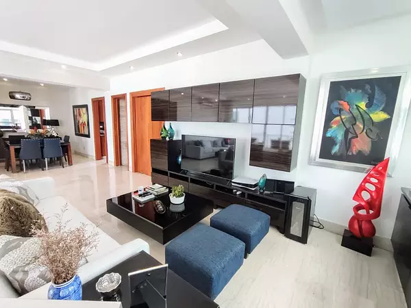 apartamentos - Vendo apartamento en Naco 7
