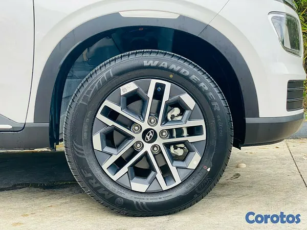 carros - HYUNDAI VENUE FULL (DOBLE TONO) 2025 7