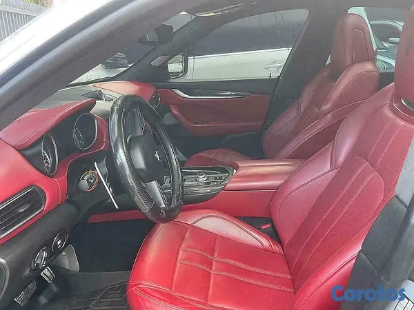 jeepetas y camionetas - MASERATI LEVANTE S 2017 7
