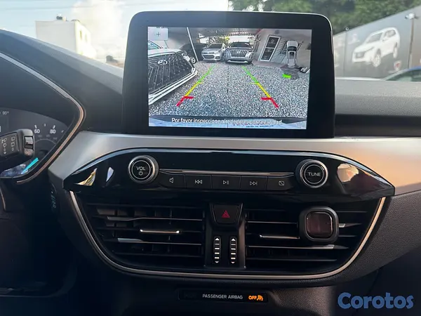 jeepetas y camionetas - Ford escape SE 2020 6
