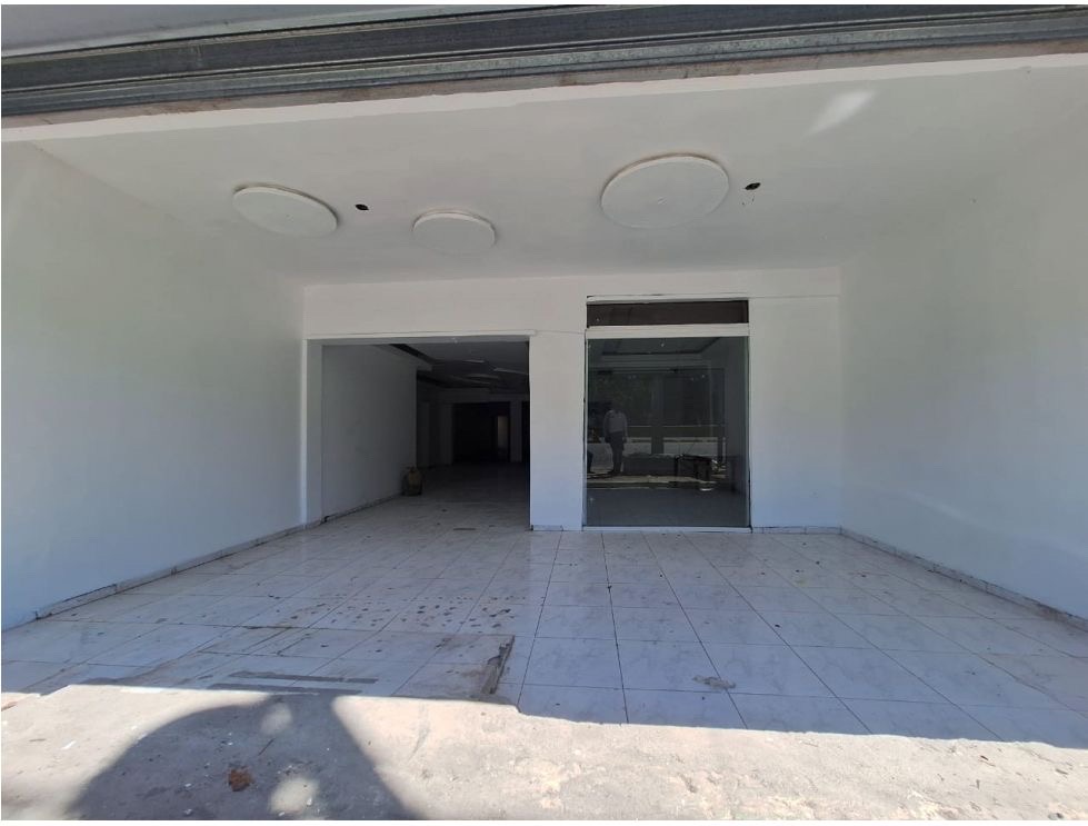 oficinas y locales comerciales - local en la misma av kennedy 7