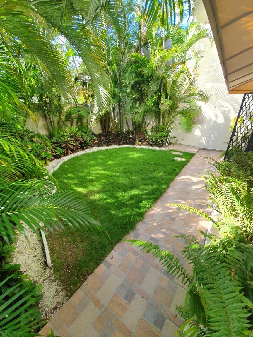 casas - Vendo Casa En Altos de Arroyo Hondo III de Oportun 2